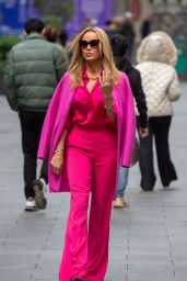 Amanda Holden - Out in London 09/29/2022