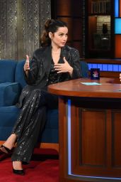 Ana de Armas   The Late Show with Stephen Colbert 09 19 2022   - 1
