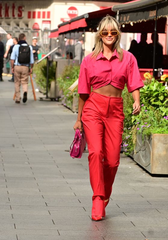 Ashley Roberts   Out in London 09 07 2022   - 94