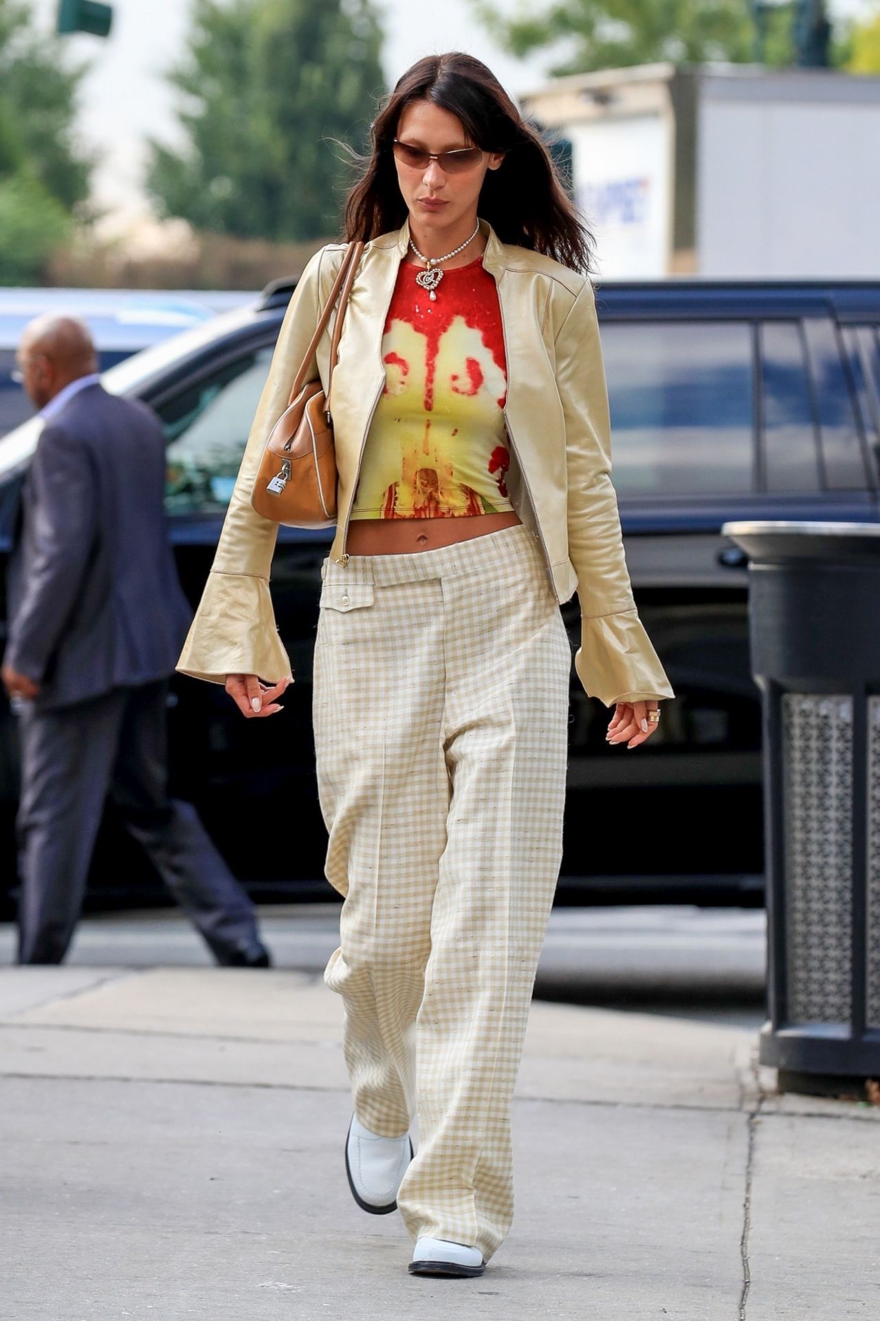 Bella Hadid Arriving at a Vogue Show in New York 09/12/2022 • CelebMafia