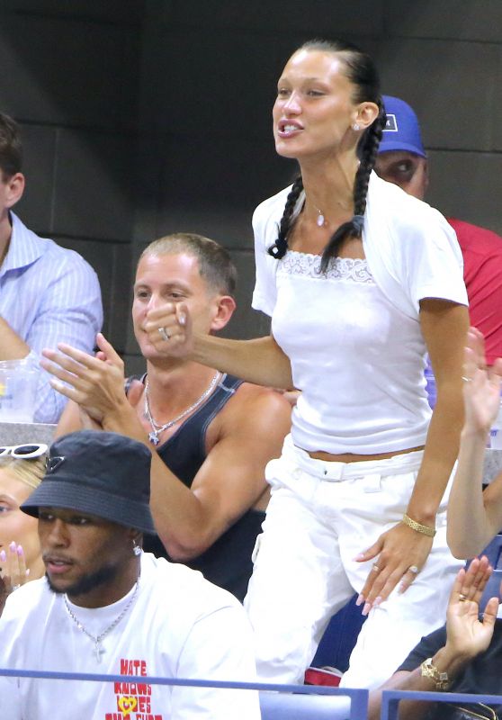 Bella Hadid Attends the Last Game of Serena Williams at The US Open in New York 09/02/2022