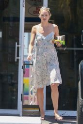 Candice Swanepoel at a Gas Station in Miami Beach 09/01/2022