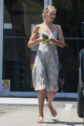 Candice Swanepoel at a Gas Station in Miami Beach 09/01/2022
