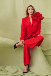 Elizabeth Olsen - Variety Magazine Variety Power of Women’s October 2022