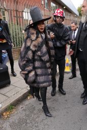 Erykah Badu at the Burberry Fashion Show in London 09/26/2022