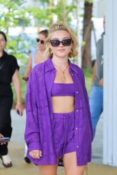 Florence Pugh - Arriving at Venice Airport 09/05/2022