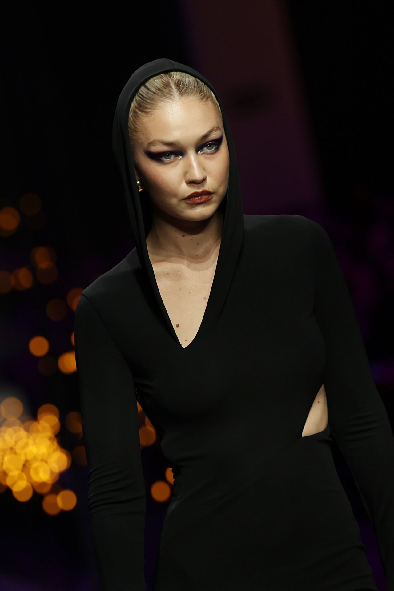 Model Gigi Hadid Walks the Runway during the Versace Fashion Show Editorial  Photography - Image of dress, september: 68234877