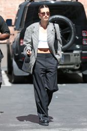 Hailey Bieber - Out in Los Angeles 09/22/2022