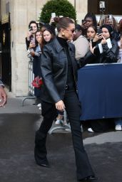 Hailey Rhode Bieber - Out in Paris 09/28/2022