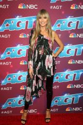 Heidi Klum    America s Got Talent  Season 17 Live Show Red Carpet 09 06 2022   - 88