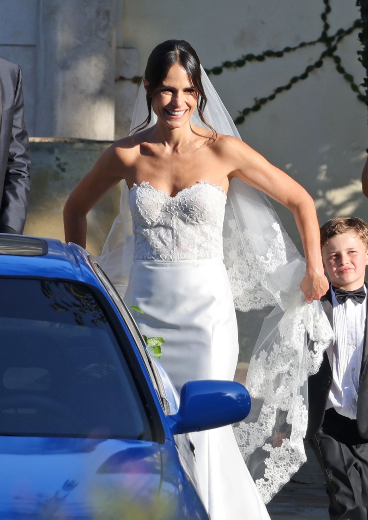 Jordana Brewster and Mason Morfit at Their Wedding in Santa Barbara 09/04/2...