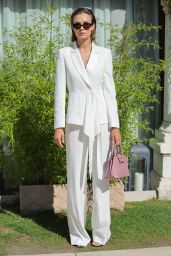 Josephine Skriver   79th Venice International Film Festival 09 05 2022   - 97