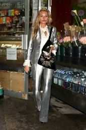 Kate Moss Wearing Silver Suit - New York 09/11/2022