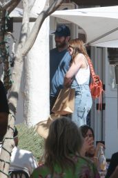 Katherine Schwarzenegger   Shopping in Montecito 09 02 2022   - 70