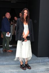 Katie Holmes - Chloe Show at Paris Fashion Week 09/29/2022