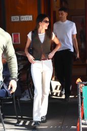 Kendall Jenner at Bar Pitti in New York 09/21/2022