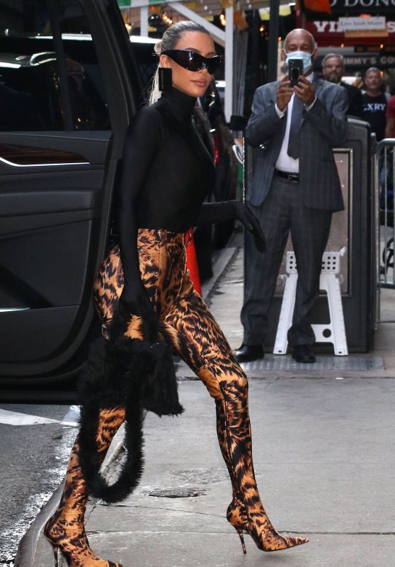 Kim Kardashian - Good Morning America in New York 09/20/2022