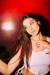 Kira Kosarin Live Stream Video and Photos 09 08 2022   - 7