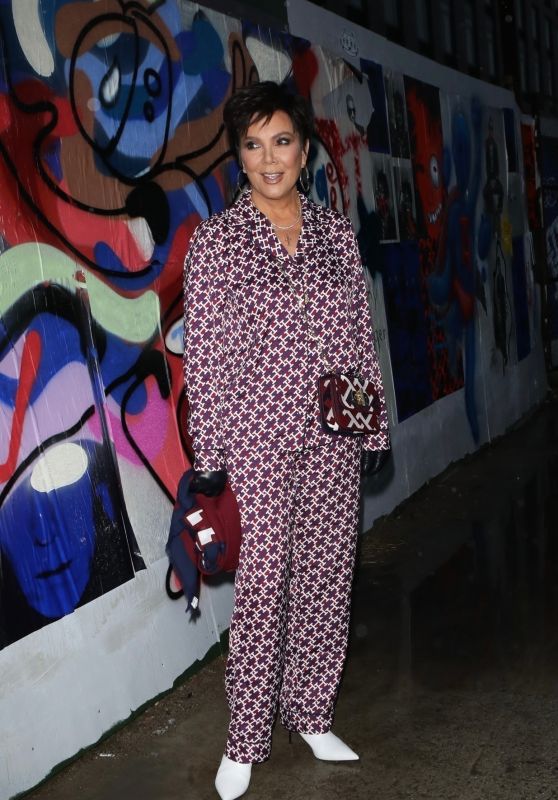 Kris Jenner - Tommy Hilfiger Fashion Show in NYC 09/11/2022