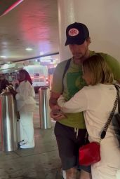 Kristen Bell and Dax Shepard at LAX in LA 09/18/2022