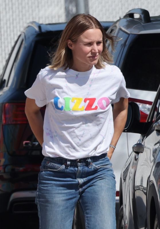 Kristen Bell - Out in Los Angeles 09/12/2022