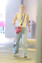 Kristen Bell - Shopping at Target in LA 09/10/2022