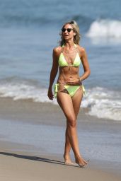 Lady Victoria Hervey in a Bikini in Malibu 09/01/2022