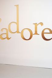 Leni Klum    J adore Parfum d eau  by Dior Launch in Berlin 09 27 2022   - 53