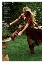 Lila Moss  Vogue UK October 2022 Issue   - 26
