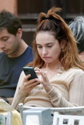 Lily James Make up Free   Rome 09 25 2022   - 67