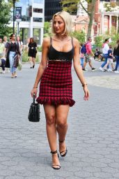 Model Roz - Arrives at Monse Fashion Show in New York 09/08/2022
