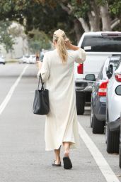Molly Sims - Out in Santa Monica 09/15/2022