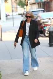 Naomi Watts - Out in New York 09/16/2022