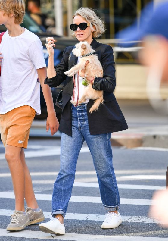 Naomi Watts - Out in New York 09/24/2022
