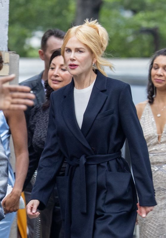 Nicole Kidman   Netflix  A Family Affair  Set in Atlanta 09 01 2022   - 7