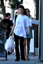Olivia Jade and Isabella Rose Giannulli - Out in West Hollywood 09/25/2022