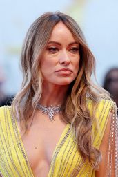 Olivia Wilde – “Don’t Worry Darling” Red Carpet in Venice 09/05/2022