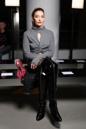 Paris Jackson - Giambattista Valli Fashion Show 09/30/2022