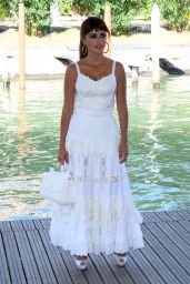 Penelope Cruz - Arrives at "En Los Margenes" Photocall in Venice 09/06/2022
