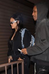 Rihanna - Heading to a Recording Studio in Los Angeles 09/17/2022