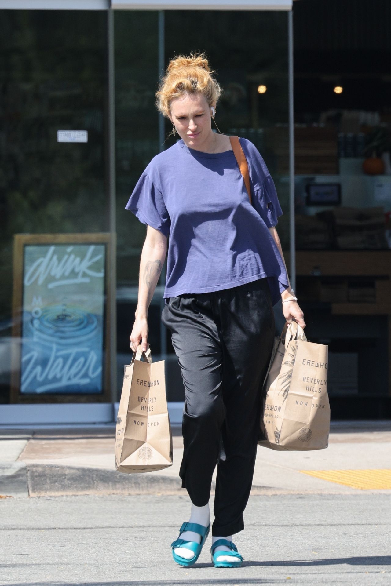 Rumer Willis at Erewhon Market in LA 09/17/2022 • CelebMafia