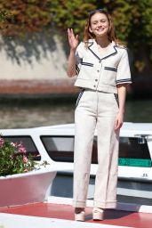 Sadie Sink at the Hotel Excelsior in Venice 09/05/2022