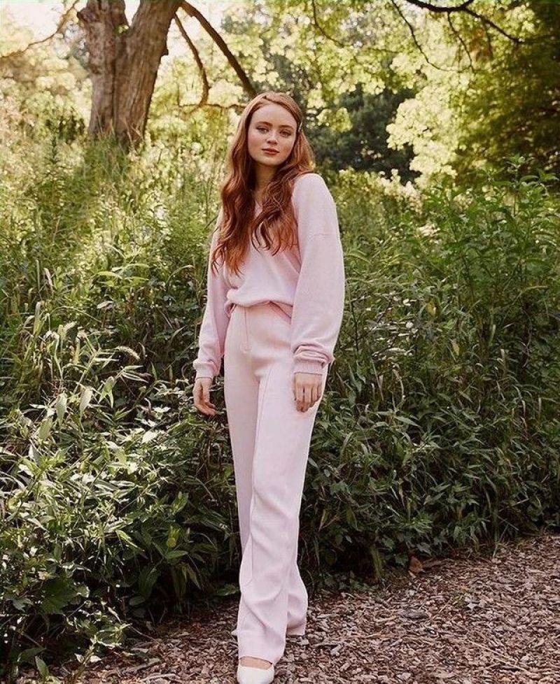 Sadie Sink - X J.Crew September 2022 • CelebMafia