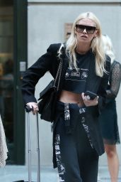 Stella Maxwell - Out in New York City 09/15/2022
