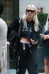 Stella Maxwell - Out in New York City 09/15/2022