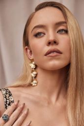 Sydney Sweeney   Photoshoot for Glamour Magazine x Tory Burch Event September 2022   - 39