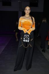 Tate McRae – Versace Fashion Show in Milan 09/23/2022