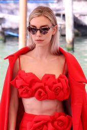 Vanessa Kirby at the Hotel Excelsior in Venice 09/07/2022