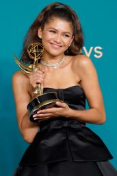 Zendaya   Emmy Awards 2022 Red Carpet   - 10