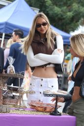 Alexis Ren at the Local Farmers Market in Los Angeles 10/16/2022